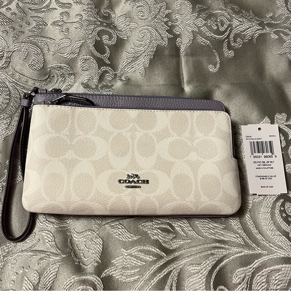 Coach Double Zip Wallet In Signature Canvas Light Purple and Cream - Picture 2 of 8